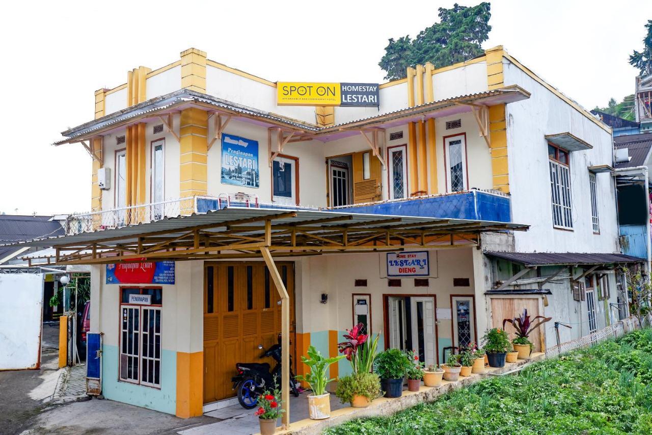 Spot On 2112 Lestari Dieng Syariah Hotel Diyeng
